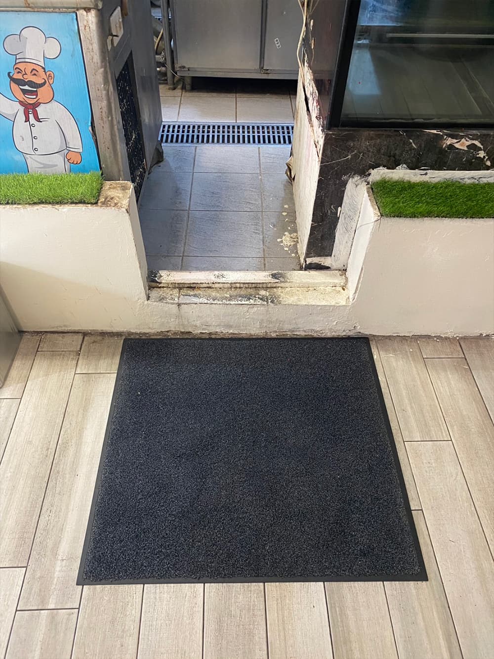 餐廳用地墊租賃服務｜鉑紳企業