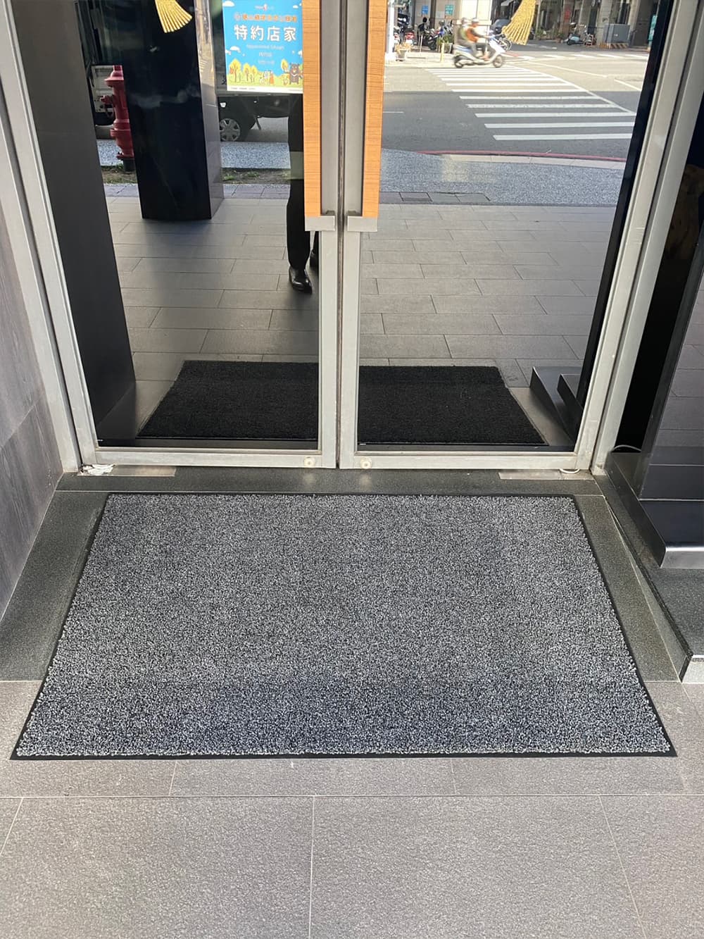 餐廳迎賓地墊｜鉑紳企業